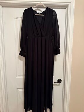BALTIC BORN Black Long Sleeve V-Neck Maxi Dress